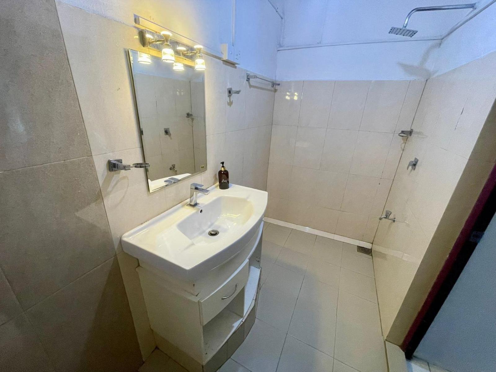 Dehiwala-Mount Lavinia Hotel One Sixty מראה חיצוני תמונה